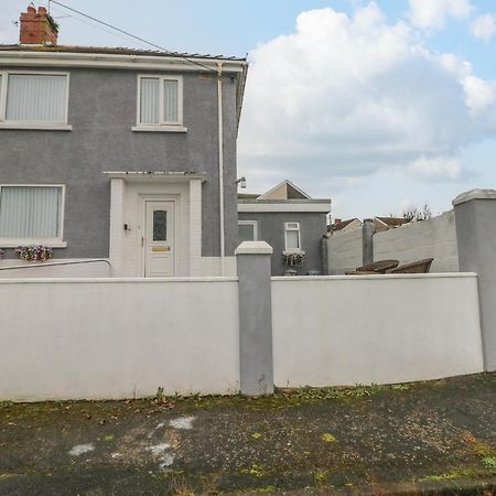 Cwtch Ar Y Mor Villa Burry Port Exterior photo